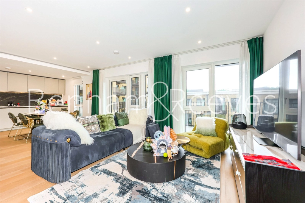 2 bedrooms apartments/flats for sale in Tierney Lane, London - W6 view 2