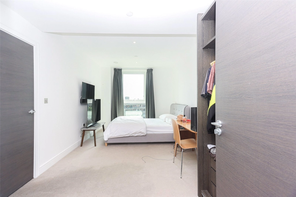 2 bedrooms apartments/flats for sale in Beadon Road, London - W6 view 13
