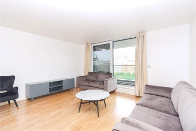 The Boulevard, Imperial Wharf, London - SW6 view 5
