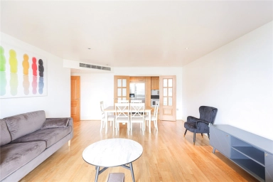 The Boulevard, Imperial Wharf, London - SW6 view 8