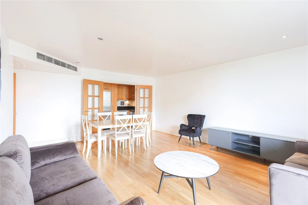 3 bedrooms apartments/flats for sale in The Boulevard, Imperial Wharf, London - SW6 view 9