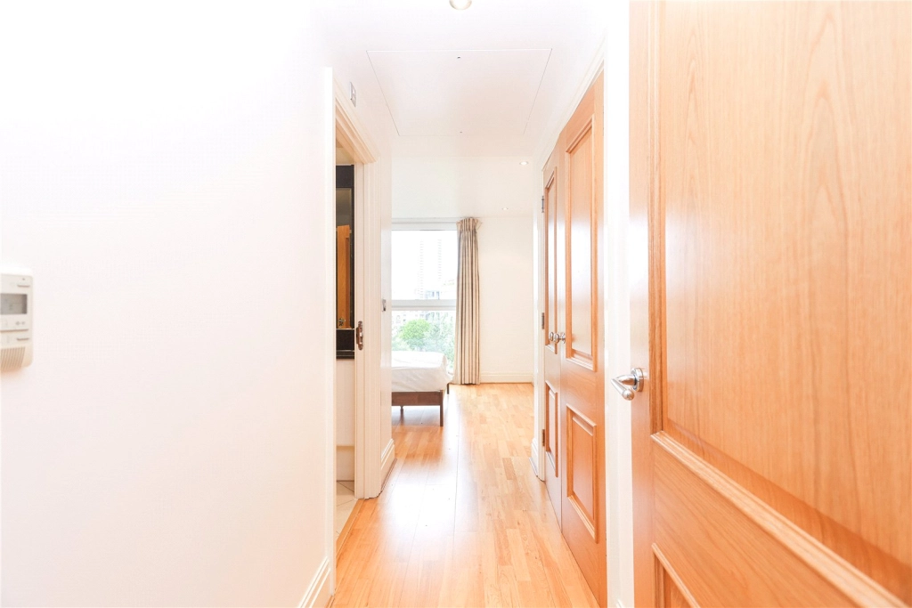 3 bedrooms apartments/flats for sale in The Boulevard, Imperial Wharf, London - SW6 view 24