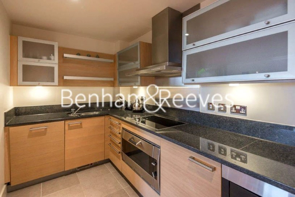 2 bedrooms apartments/flats for sale in Lensbury Avenue, London - SW6 view 2