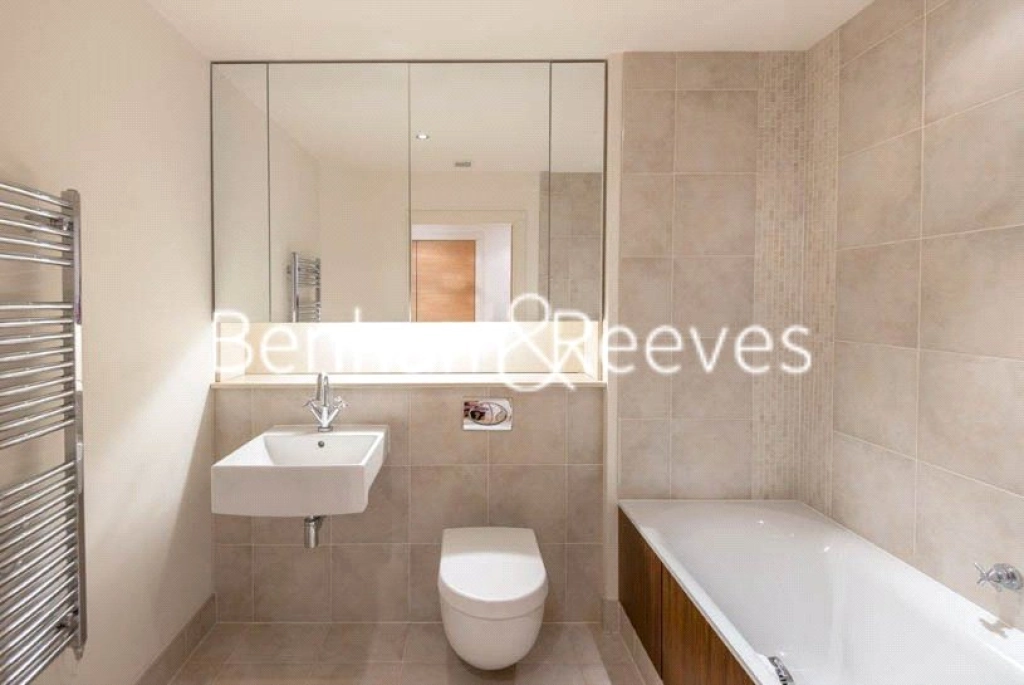 2 bedrooms apartments/flats for sale in Lensbury Avenue, London - SW6 view 8