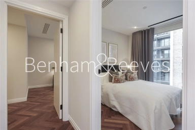 Sands End Lane, London - SW6 view 1