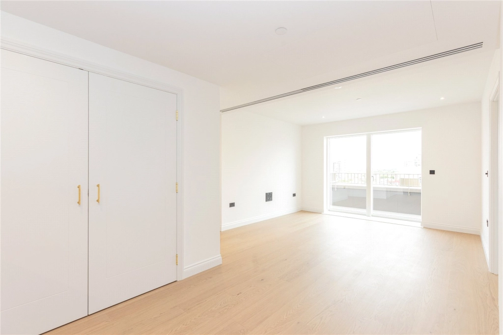 2 bedrooms apartments/flats for sale in Watermeadow Lane, London - SW6 view 9