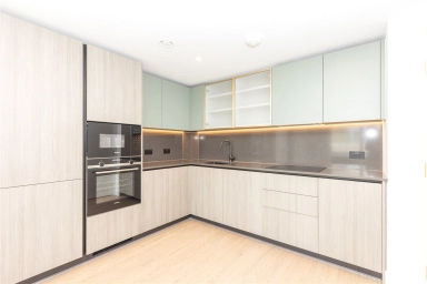 Watermeadow Lane, London - SW6 view 11