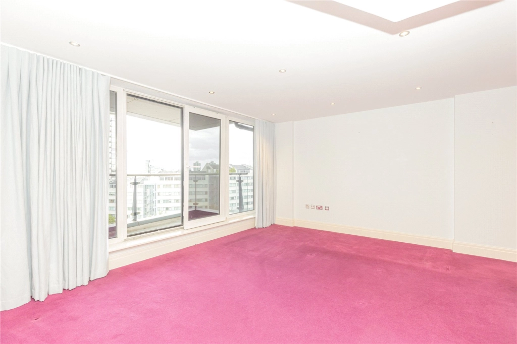 2 bedrooms apartments/flats for sale in The Boulevard, Imperial Wharf, London - SW6 view 4