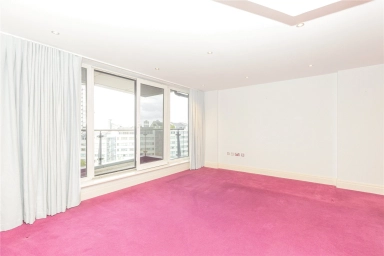 The Boulevard, Imperial Wharf, London - SW6 view 4