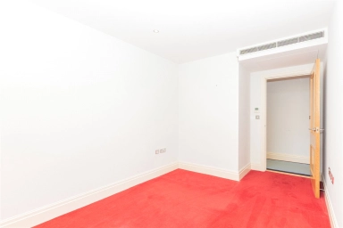 The Boulevard, Imperial Wharf, London - SW6 view 12