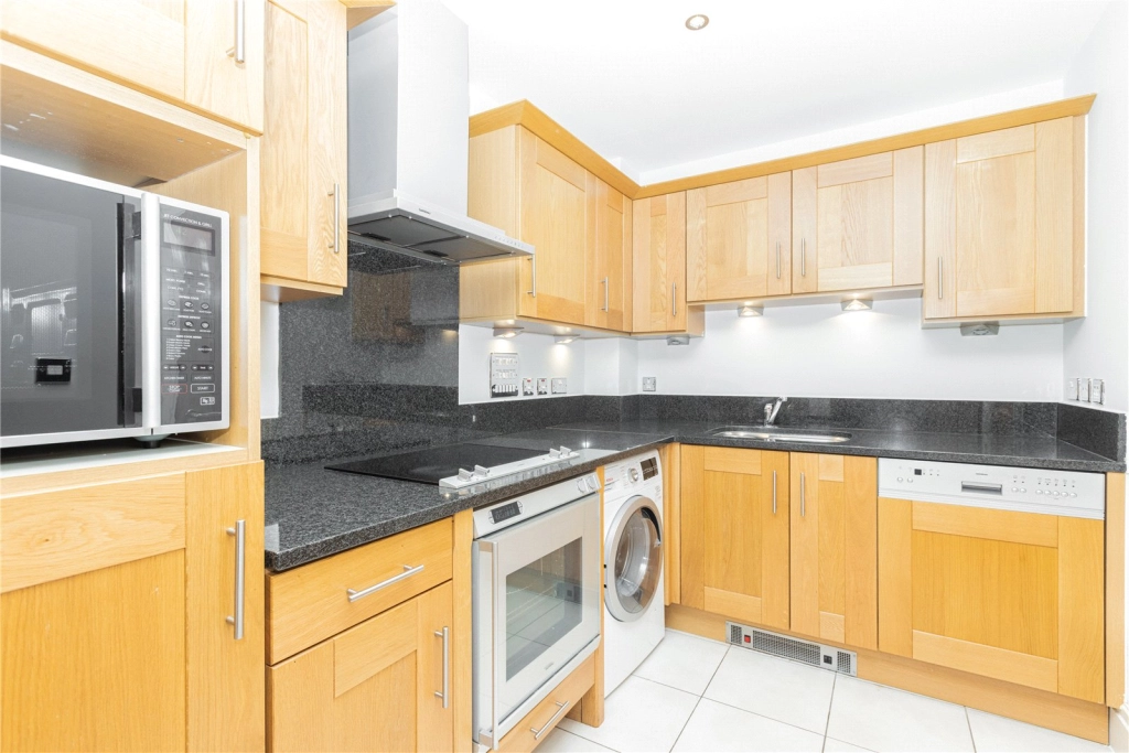 2 bedrooms apartments/flats for sale in The Boulevard, Imperial Wharf, London - SW6 view 9