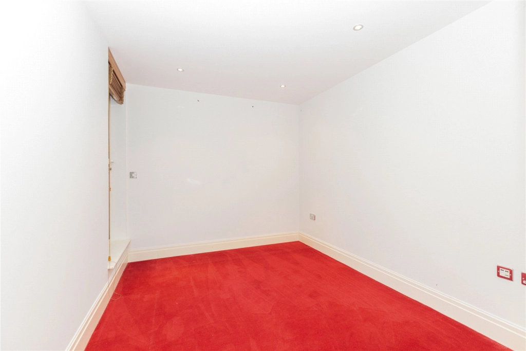 2 bedrooms apartments/flats for sale in The Boulevard, Imperial Wharf, London - SW6 view 14