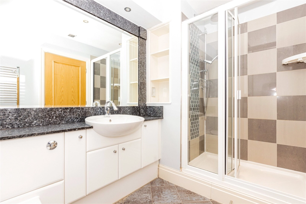 2 bedrooms apartments/flats for sale in The Boulevard, Imperial Wharf, London - SW6 view 15