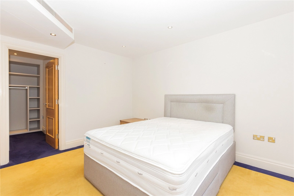 2 bedrooms apartments/flats for sale in The Boulevard, Imperial Wharf, London - SW6 view 20