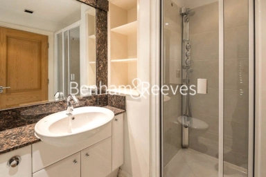 The Boulevard, Imperial Wharf, London - SW6 view 4