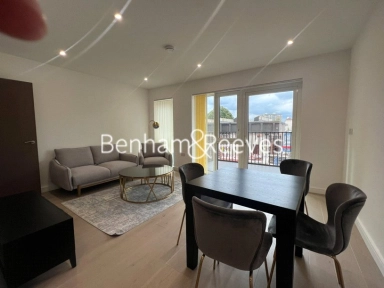 Parrs Way, London - W6 view 1