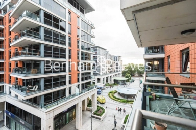 The Boulevard, Imperial Wharf, London - SW6 view 4
