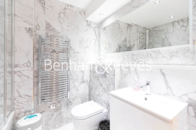 The Boulevard, Imperial Wharf, London - SW6 view 5