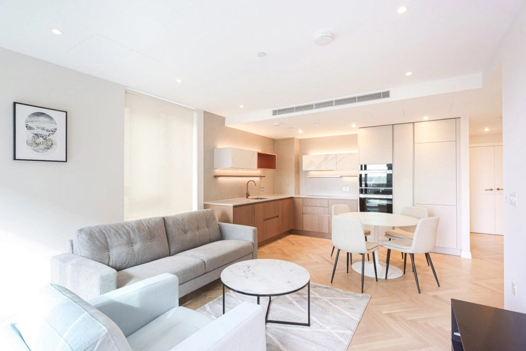 2 bedrooms apartments/flats for sale in Parkland Walk, Fulham - SW6 view 10