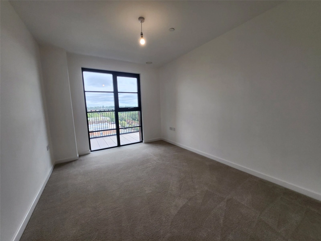 2 bedrooms apartments/flats for sale in Burlington Road, New Malden - KT3 view 5