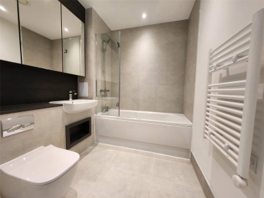 Burlington Road, New Malden - KT3 view 13