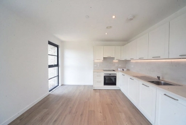 Burlington Road, New Malden - KT3 view 1