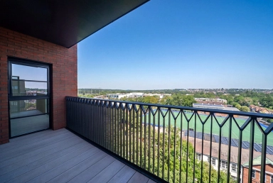 Burlington Road, New Malden - KT3 view 6
