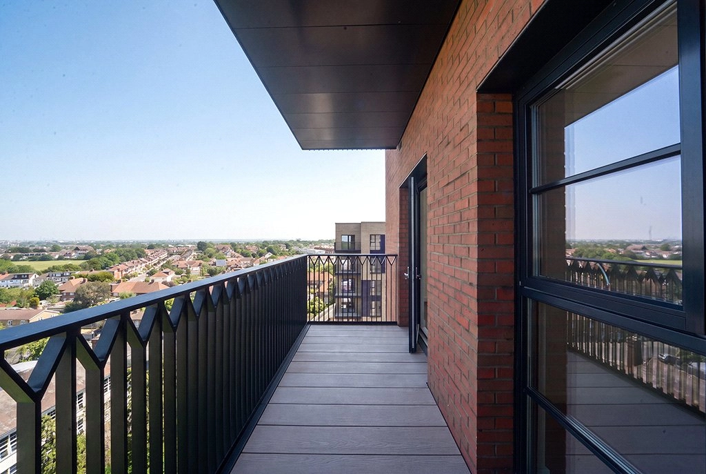 2 bedrooms apartments/flats for sale in Burlington Road, New Malden - KT3 view 7