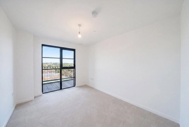 Burlington Road, New Malden - KT3 view 8