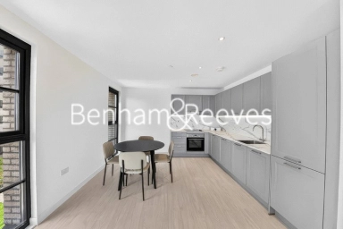 Burlington Road, New Malden - KT3 view 3