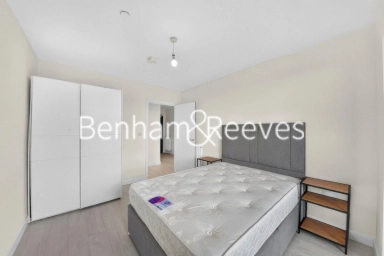 Burlington Road, New Malden - KT3 view 8