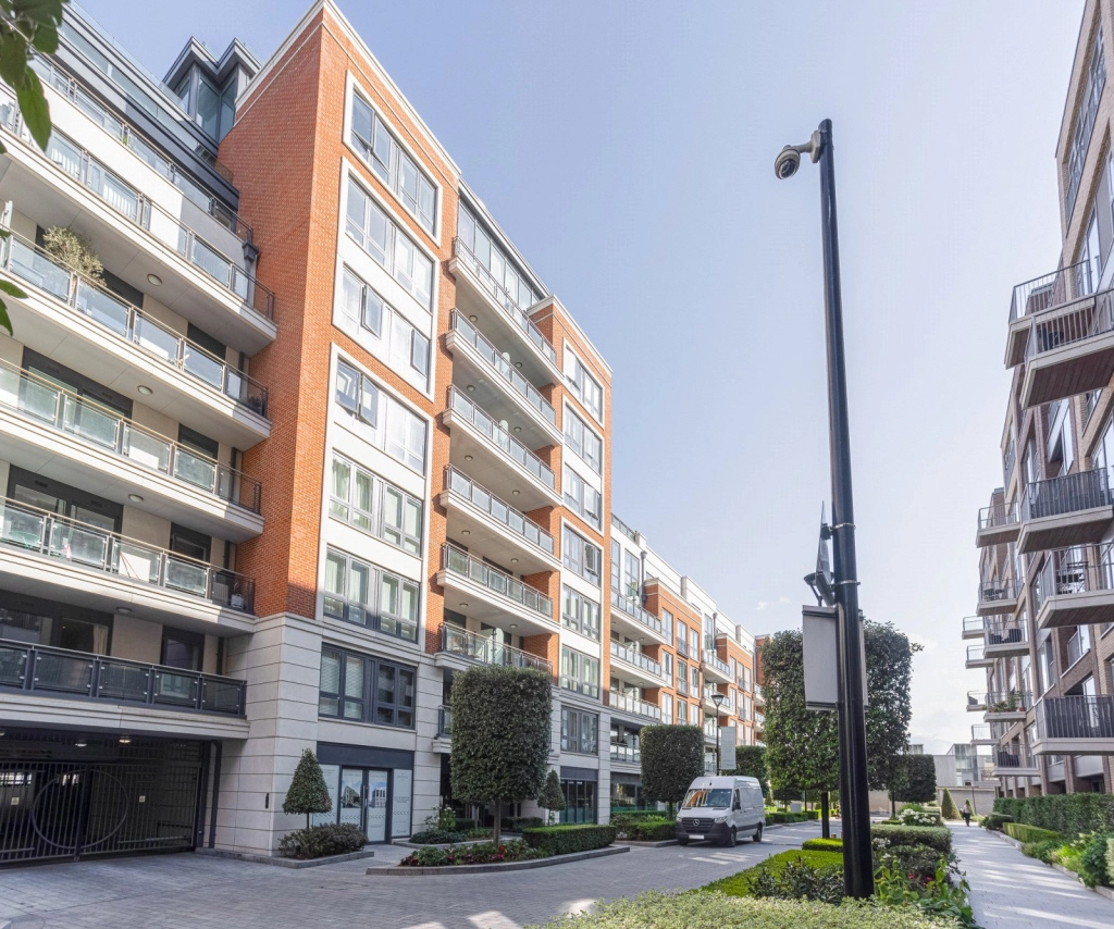 Studio apartments/flats for sale in Park Street, Imperial Wharf - SW6 view 8