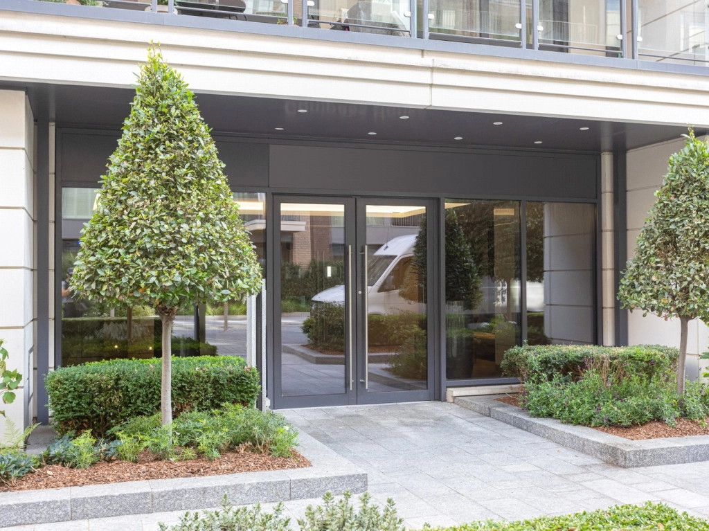 Studio apartments/flats for sale in Park Street, Imperial Wharf - SW6 view 15