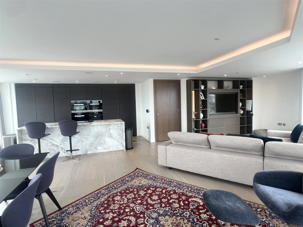 3 bedrooms apartments/flats for sale in Park Street, London - SW6 view 5