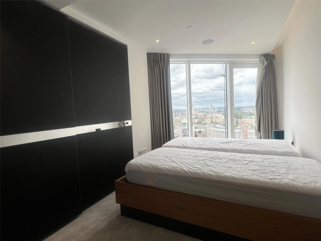 3 bedrooms apartments/flats for sale in Park Street, London - SW6 view 7