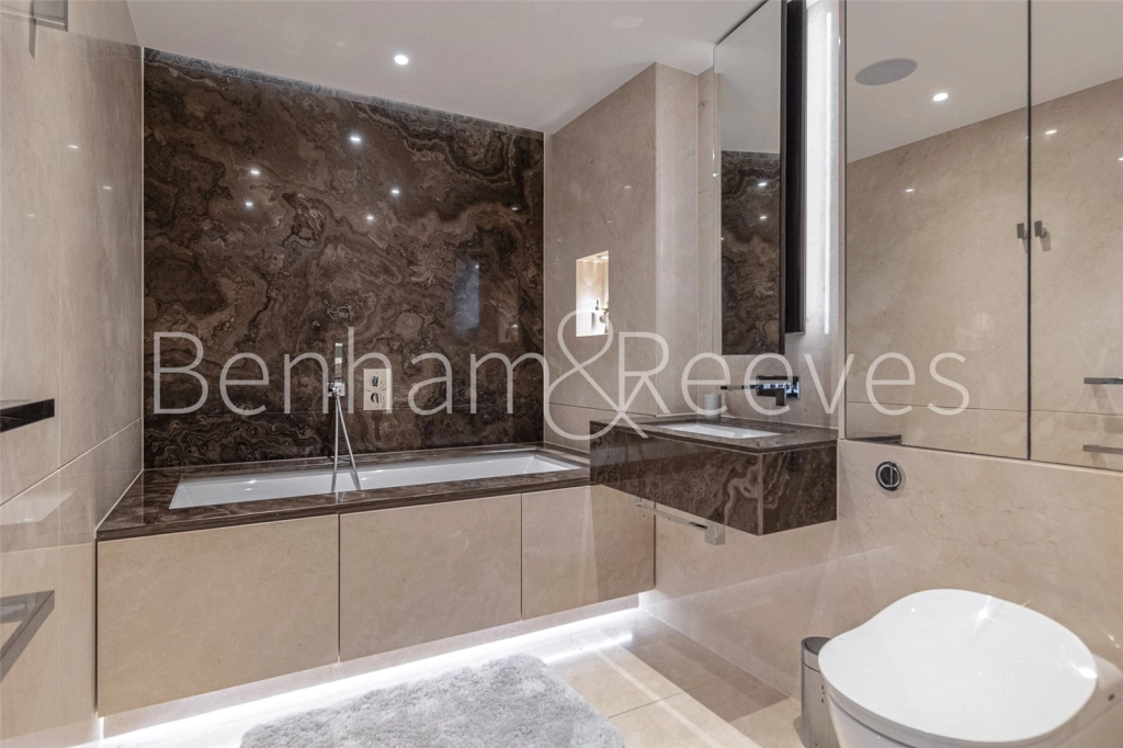 3 bedrooms apartments/flats for sale in Park Street, London - SW6 view 11