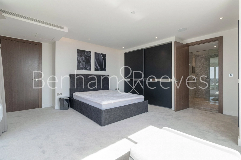 3 bedrooms apartments/flats for sale in Park Street, London - SW6 view 3