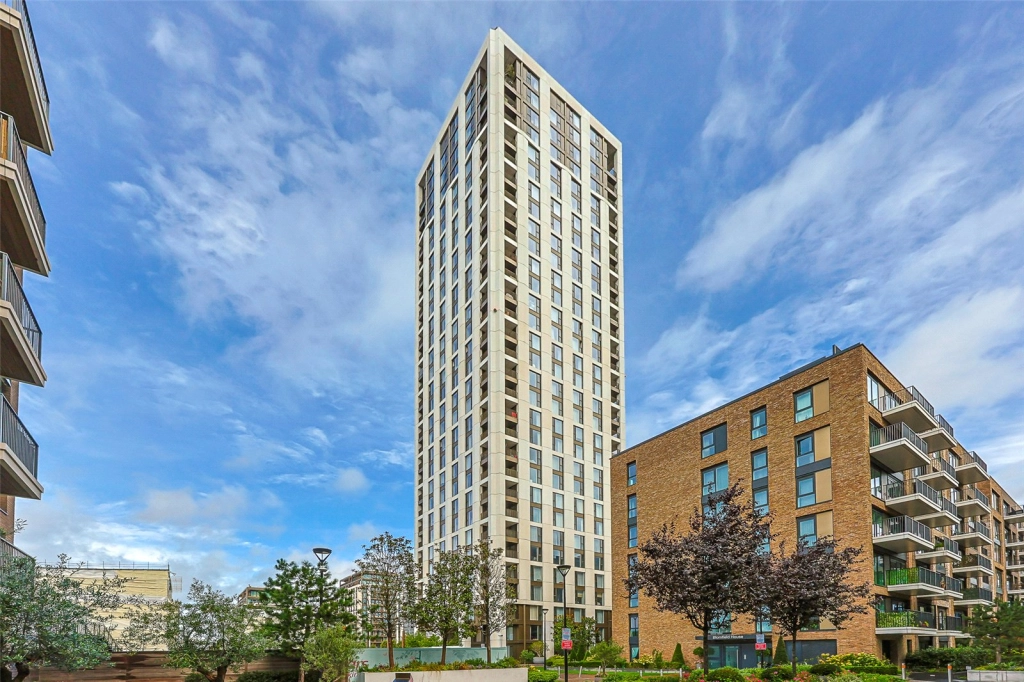3 bedrooms apartments/flats for sale in Park Street, London - SW6 view 15