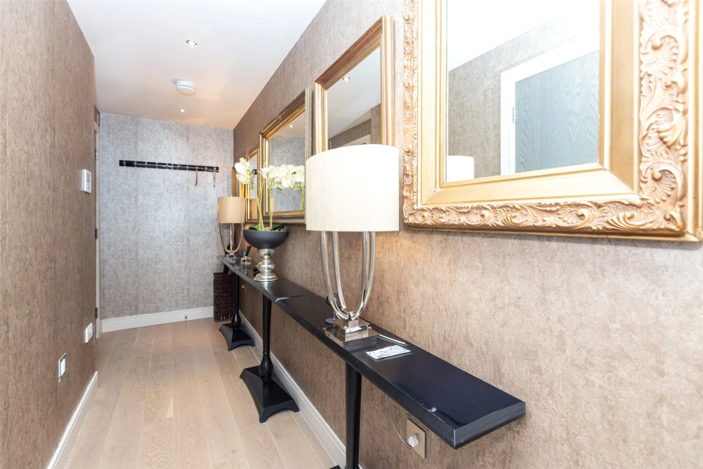 2 bedrooms apartments/flats for sale in Townmead Road, London - SW6 view 17