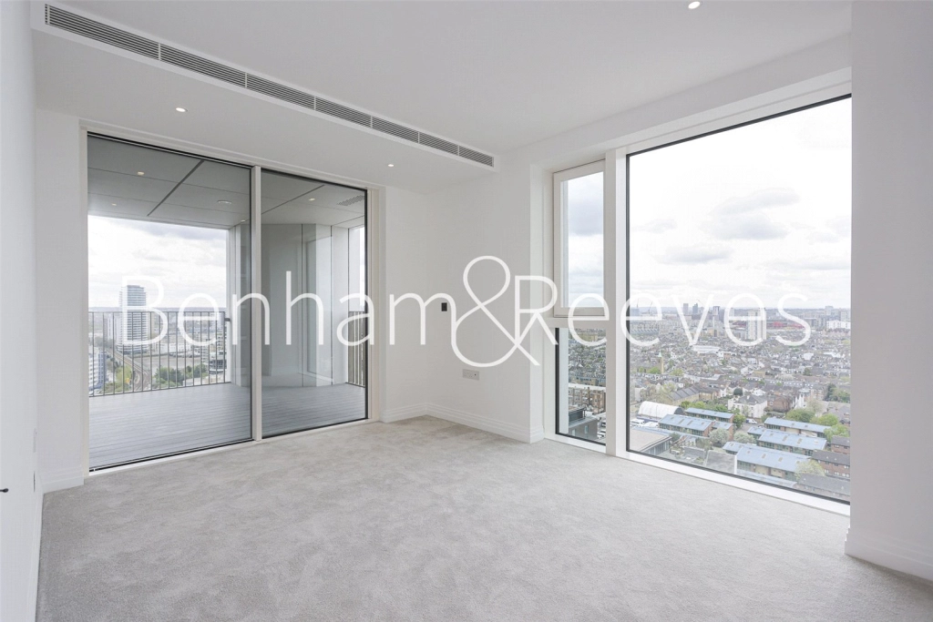 2 bedrooms apartments/flats for sale in Bridgewater Avenue, London - SW6 view 3