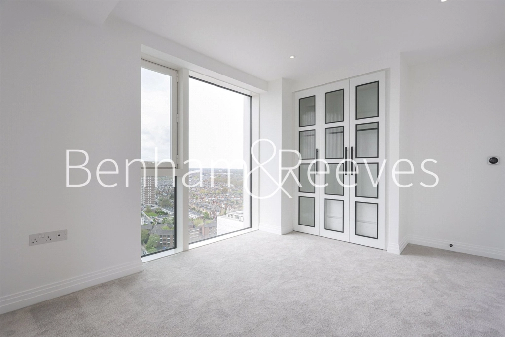 2 bedrooms apartments/flats for sale in Bridgewater Avenue, London - SW6 view 4