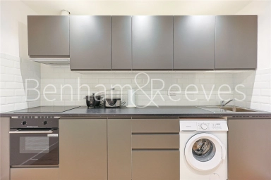 3, 130 Wandsworth High Street - SW18 view 9
