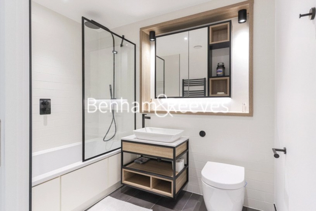 2 bedrooms apartments/flats for sale in Glenthorne Road, London - W6 view 7