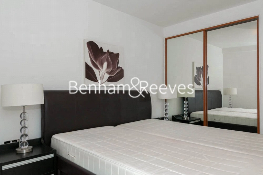 1 bedroom apartments/flats for sale in Bridges Court Road, London - SW11 view 3