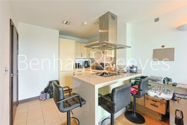 Bridges Court Road, London - SW11 view 5