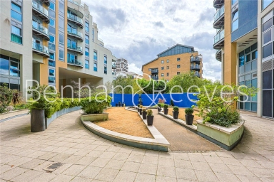 Bridges Court Road, London - SW11 view 13