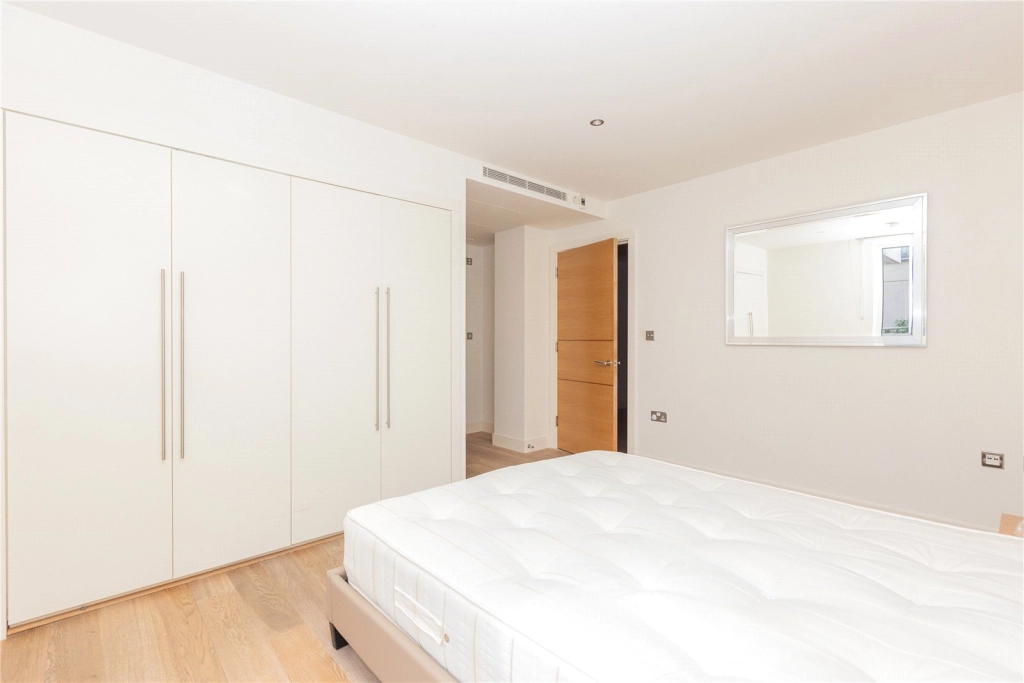 2 bedrooms apartments/flats for sale in Lensbury Avenue, London - SW6 view 12