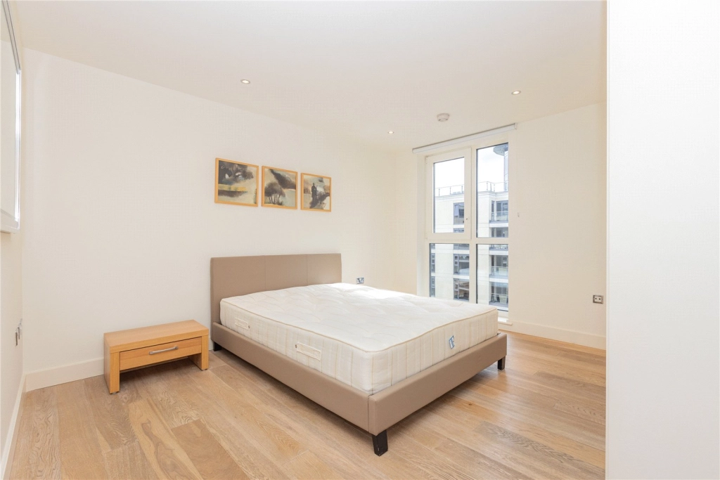 2 bedrooms apartments/flats for sale in Lensbury Avenue, London - SW6 view 14