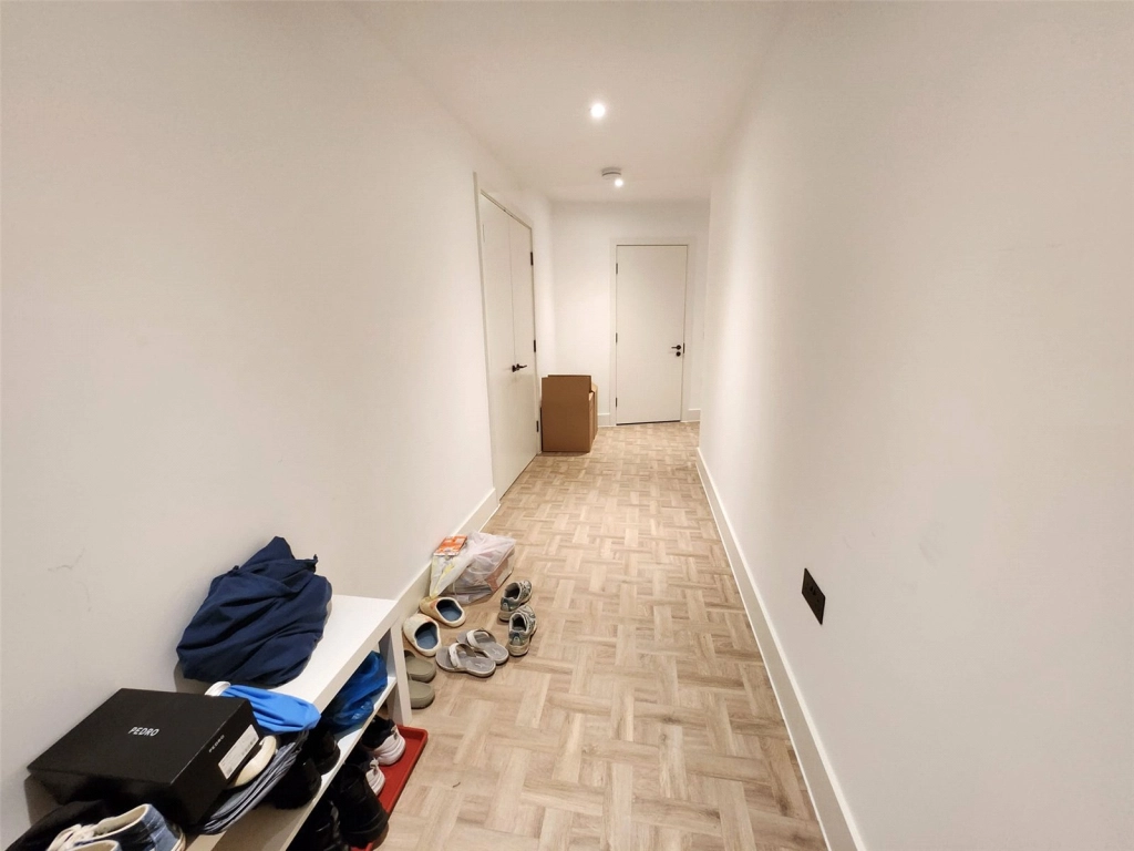1 bedroom apartments/flats for sale in One Clapham, 2 Monarch Square - SW11 view 7