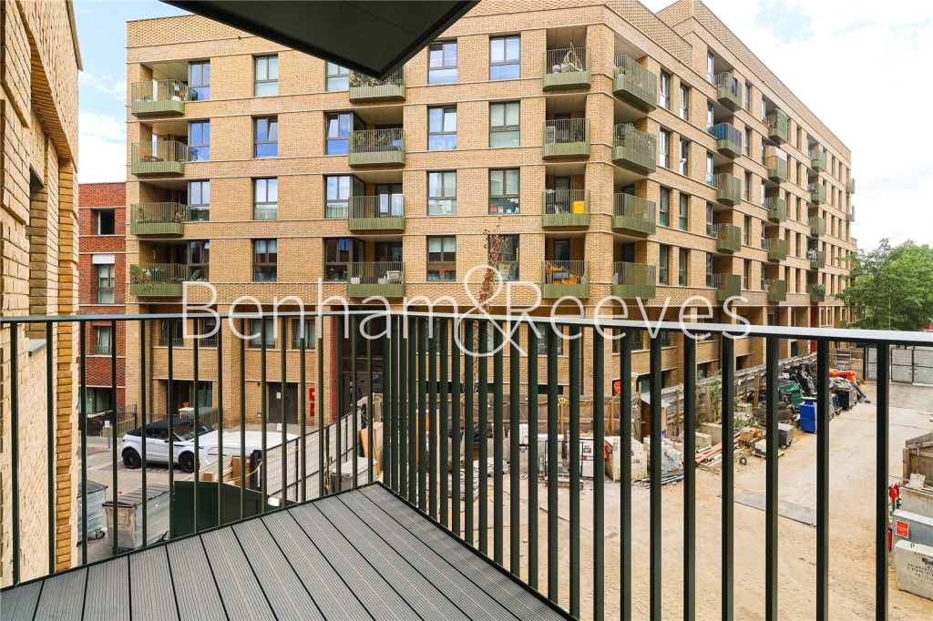 1 bedroom apartments/flats for sale in One Clapham, 2 Monarch Square - SW11 view 6